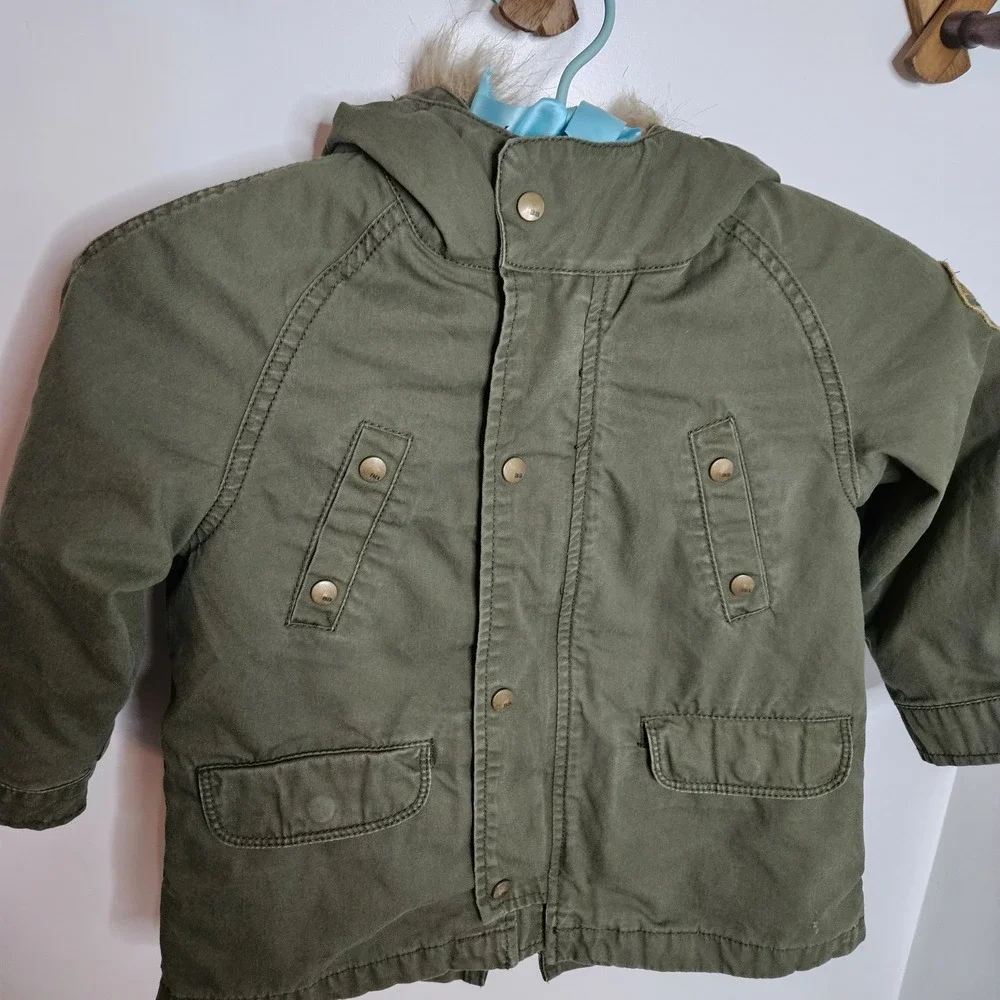 Zara Baby Boy  Army Green Faux‎ Fur Hooded Winter Jacket Coat Size 18 24 Months